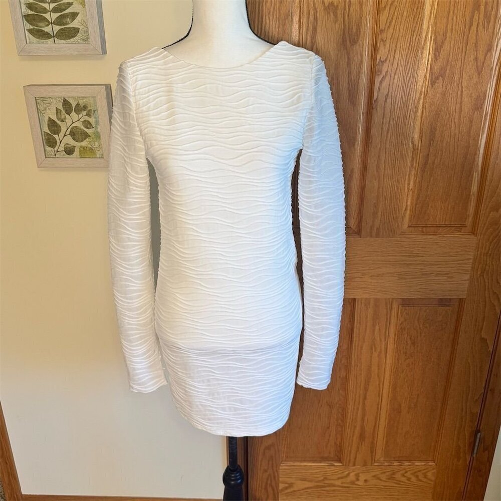 NWT Princess Polly White Long Sleeve Backless Ignite Mini Dress Size 6